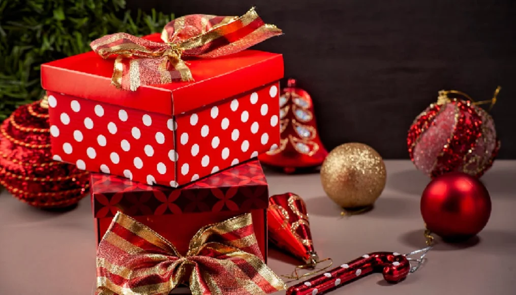 daftar hadiah kado natal untuk teman dan kolega